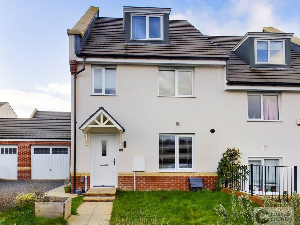 4 bed semidetached house for sale in Betony Drive, Newton Abbot TQ12