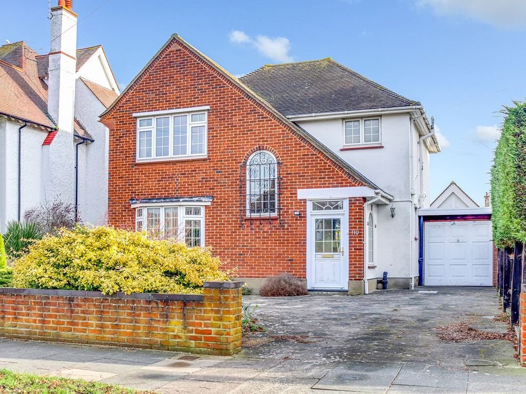 3 bed detached house for sale in The Broadway, Thorpe Bay SS1 Zoopla
