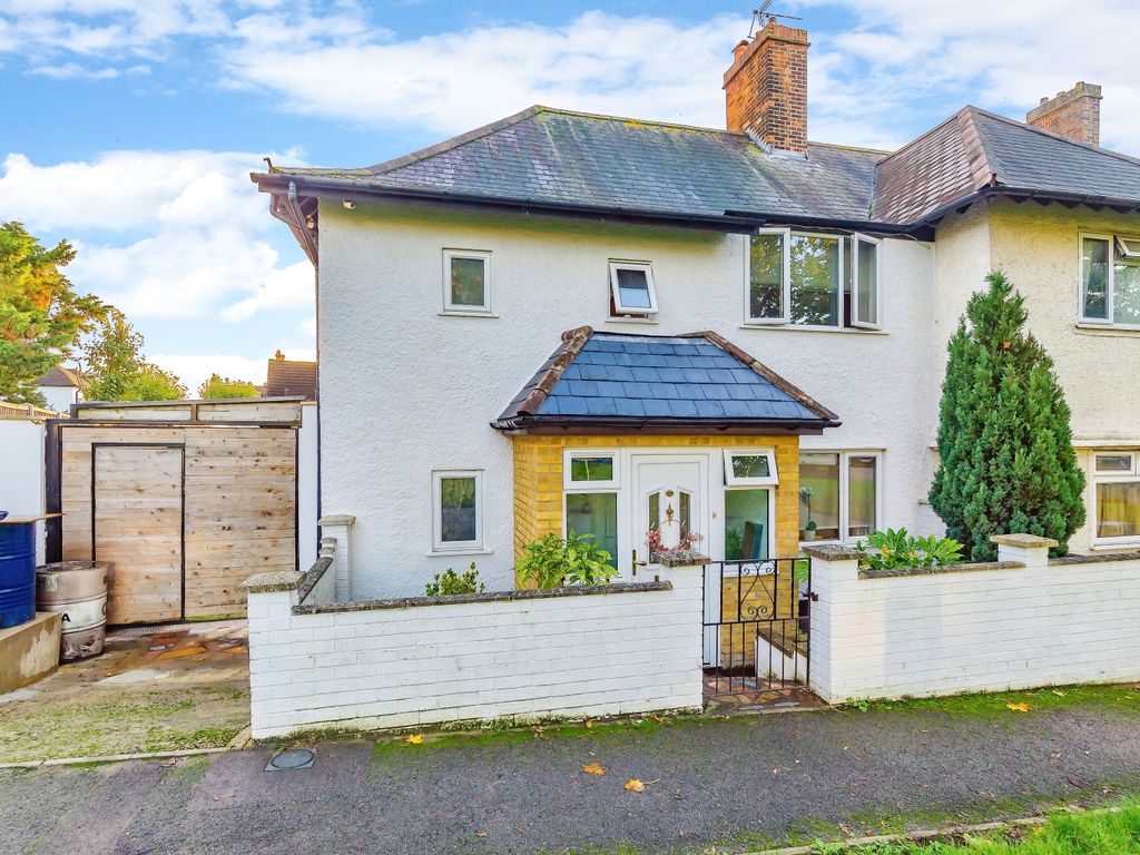 4 bed end terrace house for sale in Buckingham Avenue, Thornton Heath