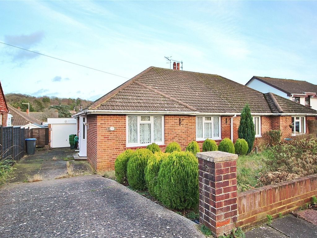 2-bed-bungalow-for-sale-in-wantley-road-worthing-west-sussex-bn14