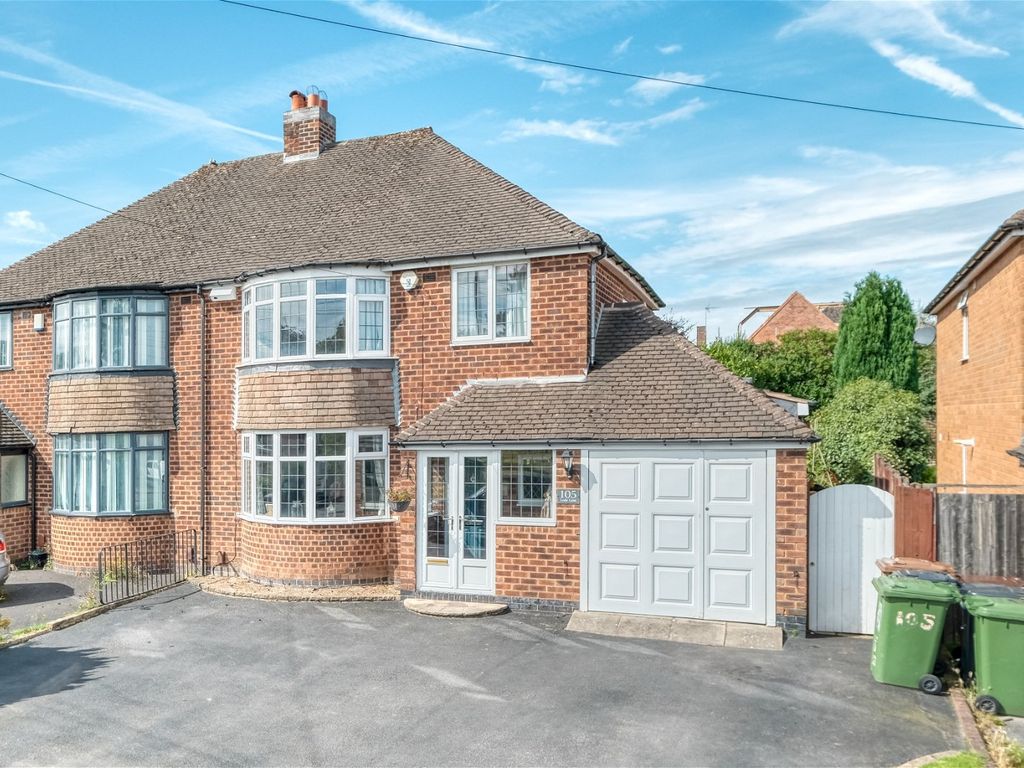 3 bed semidetached house for sale in Lode Lane, Solihull B91, £450,000