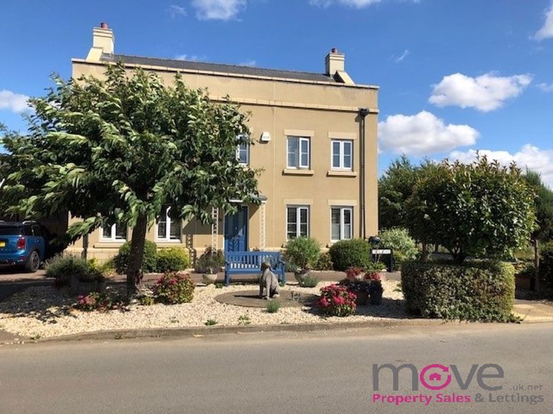 4 bed detached house for sale in Vale Road, Cleeve, Cheltenham