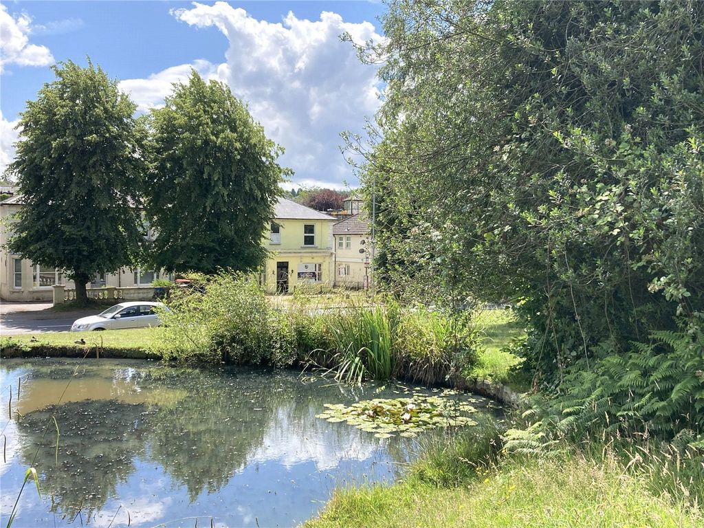 3 bed flat for sale in Eridge Road, Tunbridge Wells, Kent TN4, £350,000