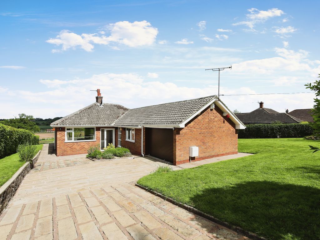 3 bed detached bungalow for sale in Strawberry Lane, Northwich CW8 Zoopla