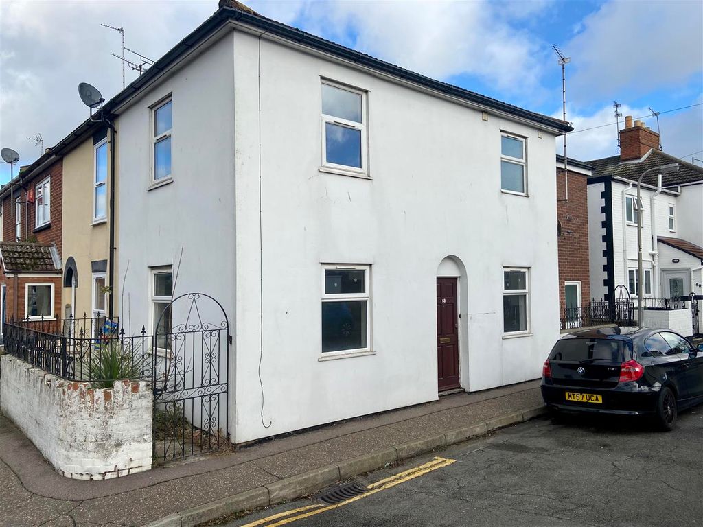 Ordnance Road, Great Yarmouth NR30  