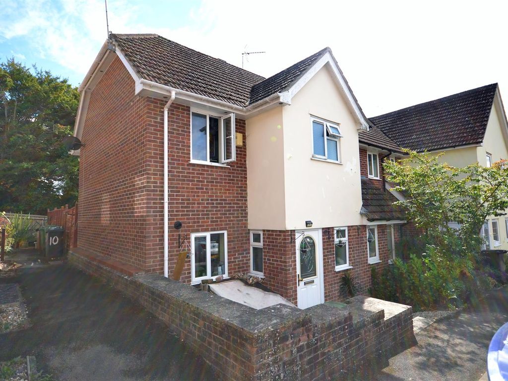 2 bed end terrace house for sale in Hillcrest Court, Winklebury, Basingstoke RG23 Zoopla