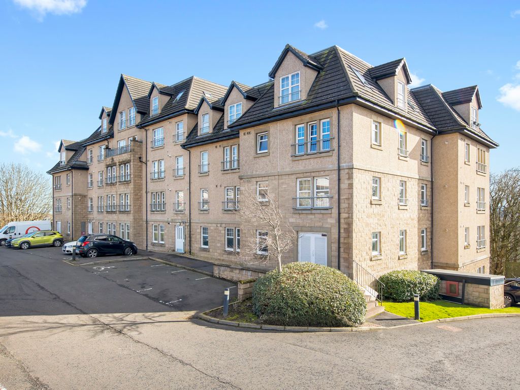 3 bed flat for sale in 141A/25, Marina Road, Bathgate EH48, £150,000