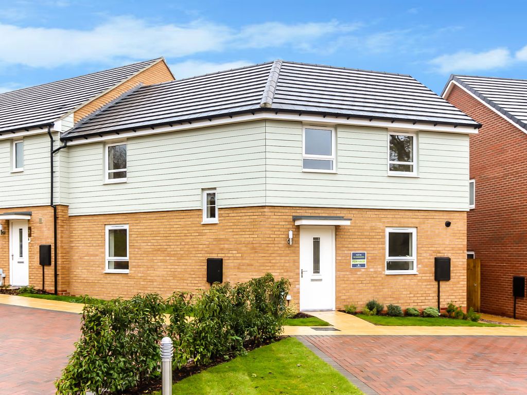 New home, 3 bed end terrace house for sale in Carlin Close