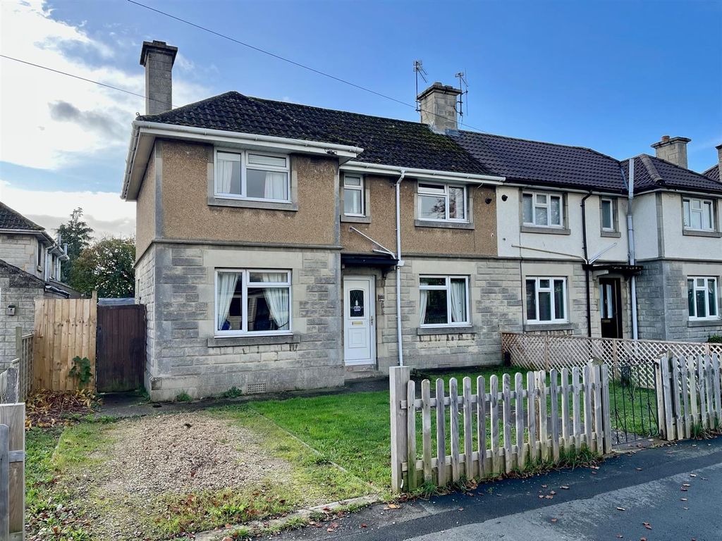 3 bed semidetached house for sale in Ladyfield Road, Chippenham SN14