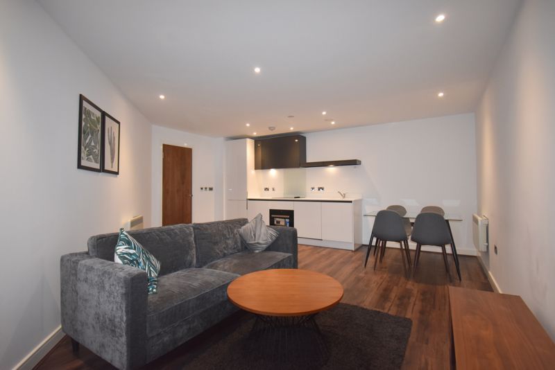 1 bed flat to rent in Churchill Way, Basingstoke RG21, £1,100 pcm Zoopla