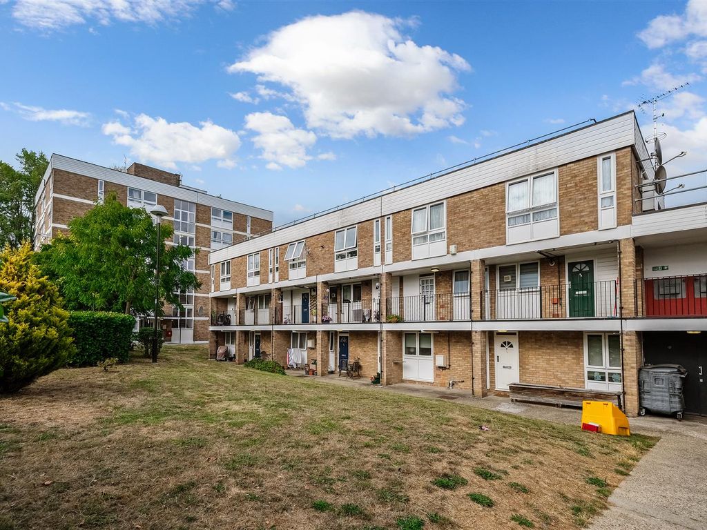 Retingham Way, London E4