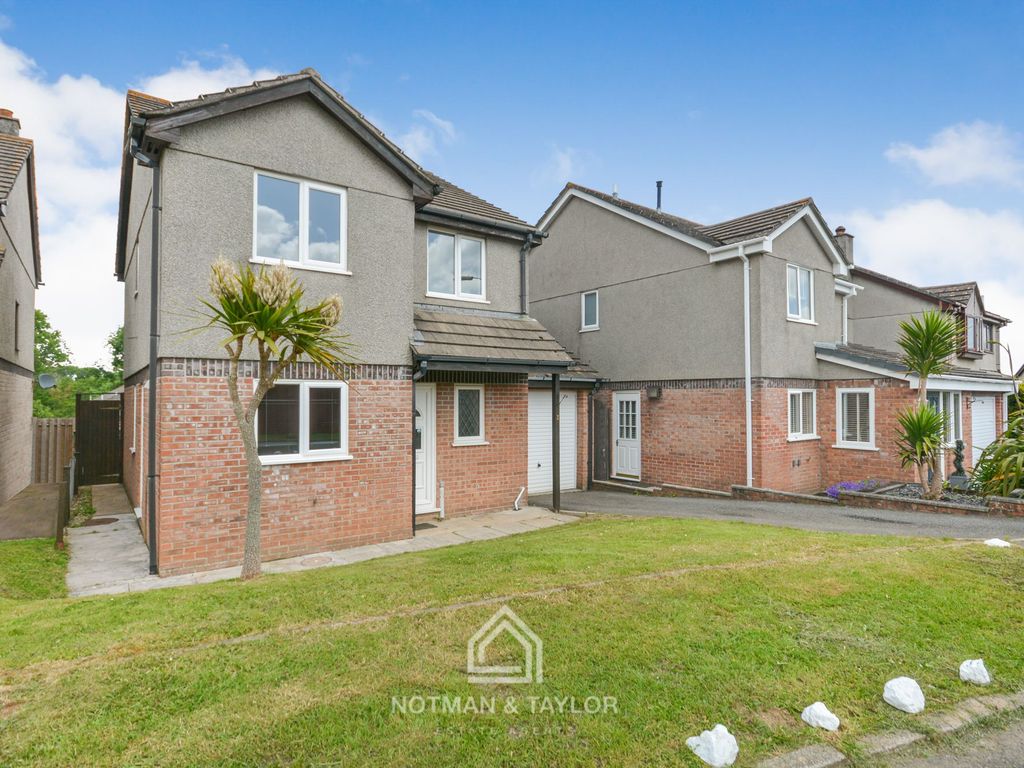 4 bed detached house for sale in Gwithian Close, Torpoint, Cornwall