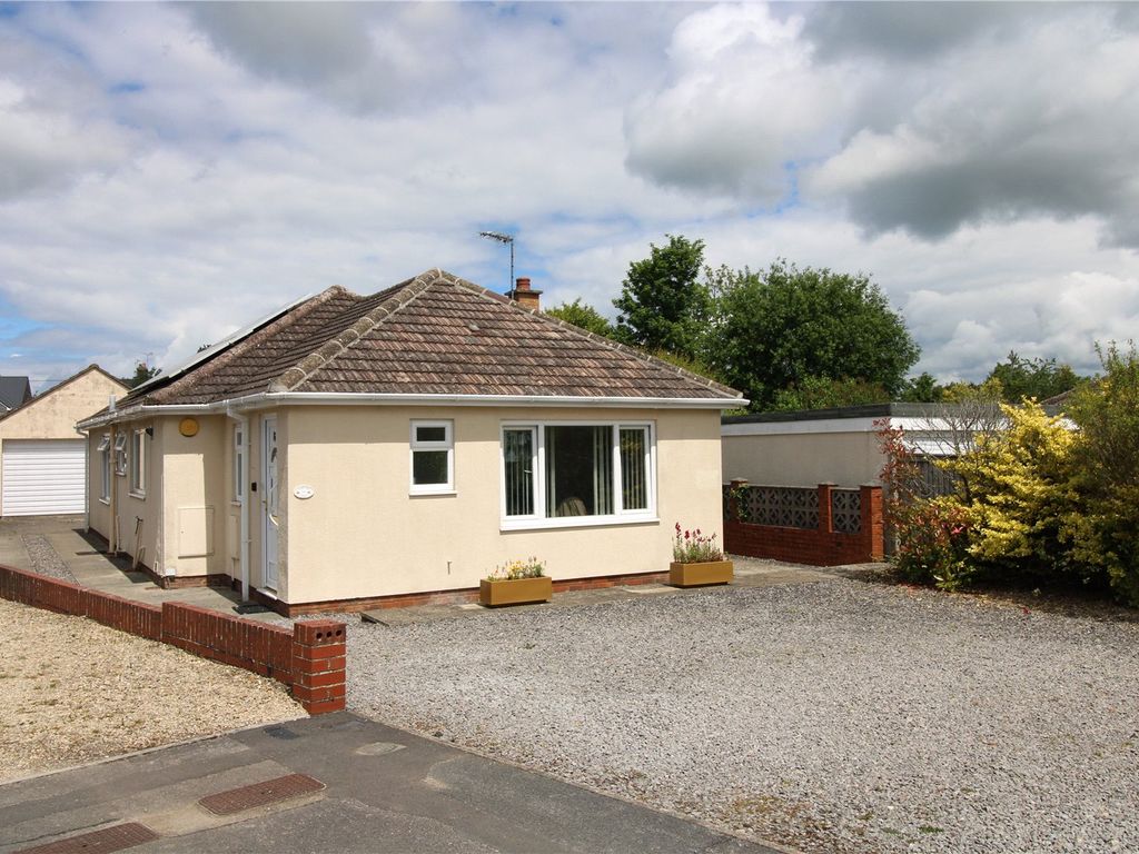 3 bed bungalow for sale in Highridge Close, Purton SN5 Zoopla