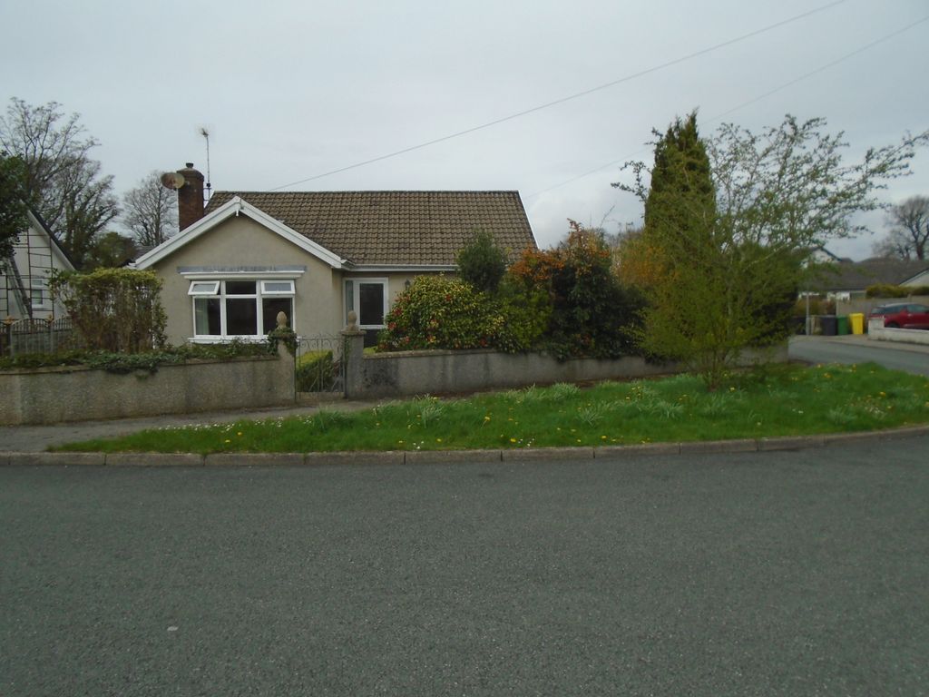 2 bed detached bungalow for sale in Yealand Drive, Ulverston LA12, £