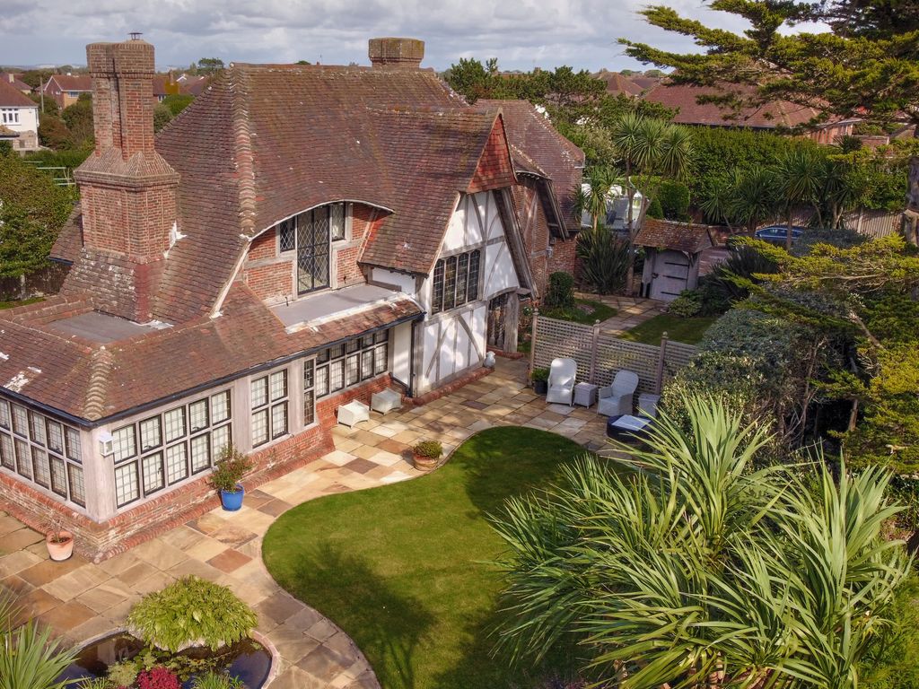 4 bed detached house for sale in Fourth Avenue, Felpham PO22, £