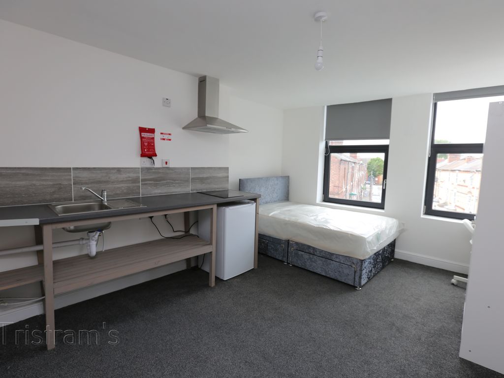 Studio to rent in Studio 16, Main Building, Birkin Avenue, Nottingham