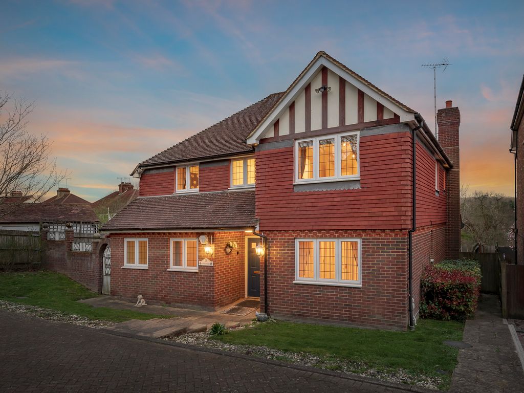 3 bed detached house for sale in St. Denys Close, Purley CR8 Zoopla
