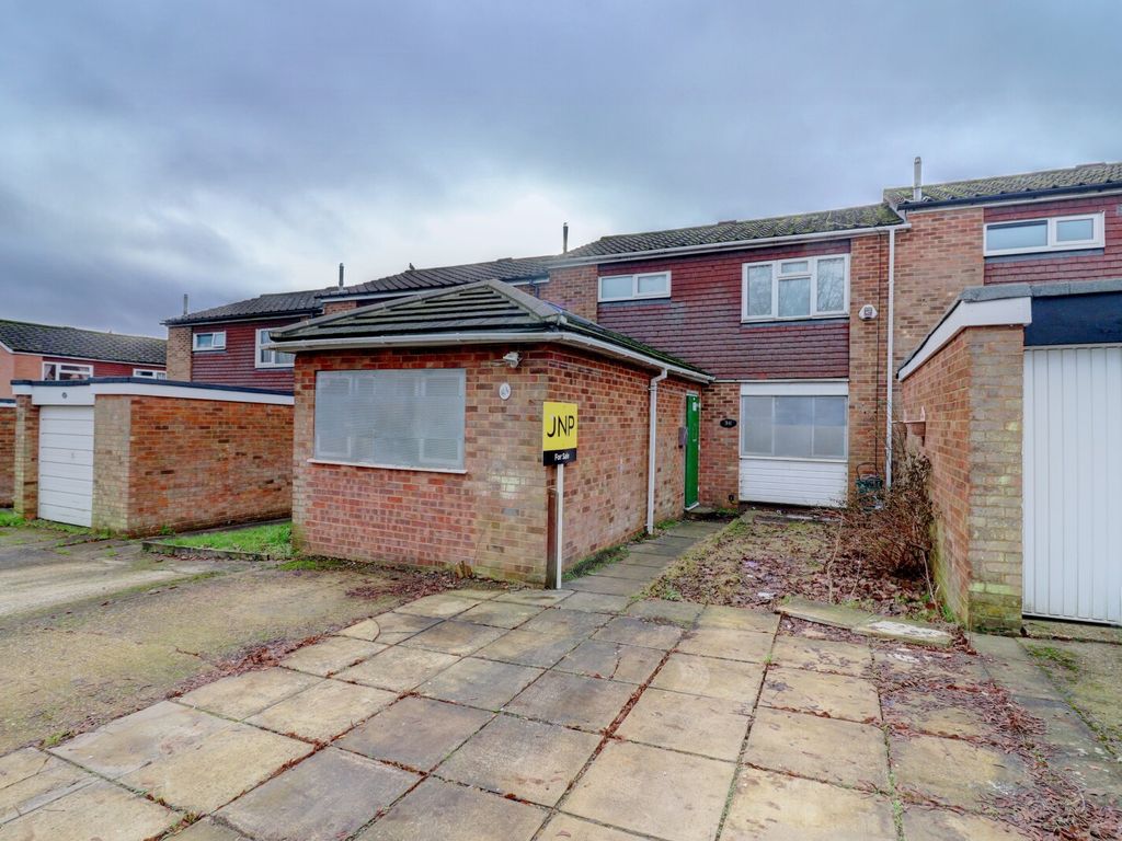4 bed terraced house for sale in Oakwood, Flackwell Heath, High