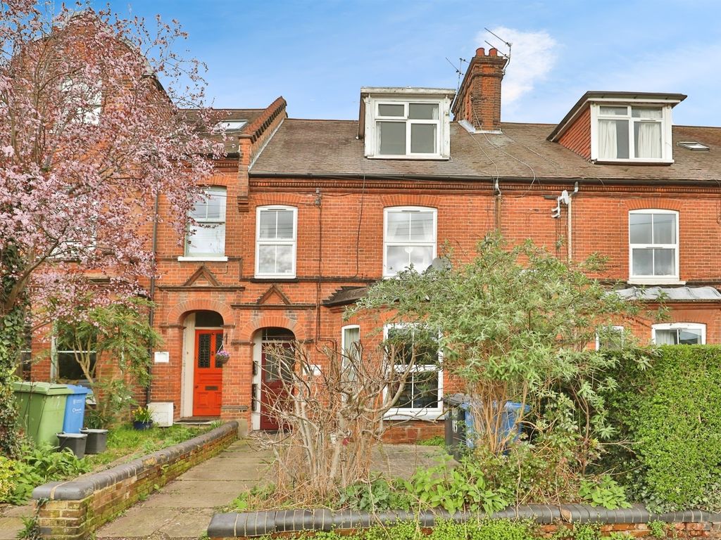 6 bed terraced house for sale in Earlham Road, Norwich NR2, £550,000
