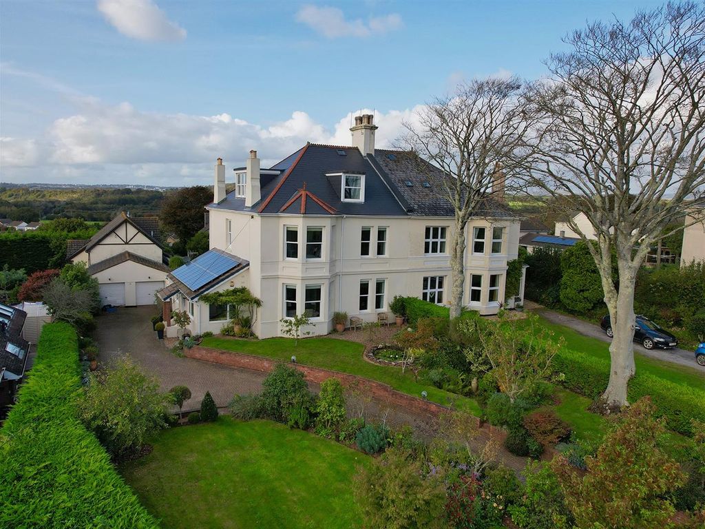 6 bed semidetached house for sale in Sherford Road, Sherford, Plymouth