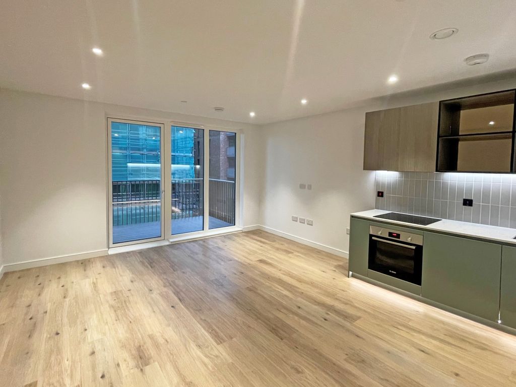 1 bed flat to rent in The Green Quarter, Southall UB1, £1,625 pcm Zoopla