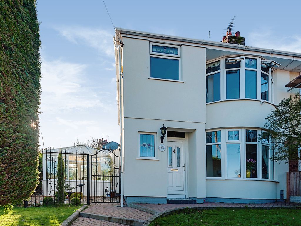 3 bed semidetached house for sale in Manor Road, Woolton, Liverpool