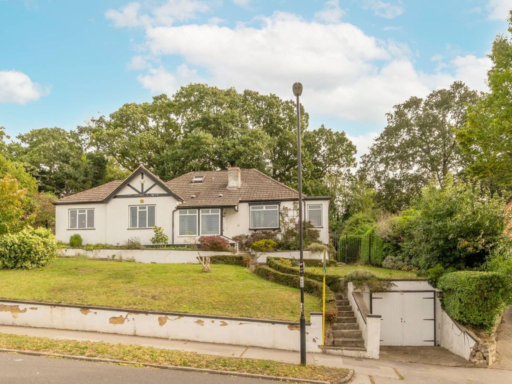 5 bed bungalow for sale in Downsview Road, Upper Norwood, London SE19
