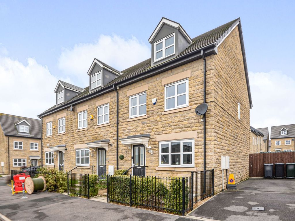 4 bed end terrace house for sale in Bull Royd Lane, Bradford BD8 Zoopla