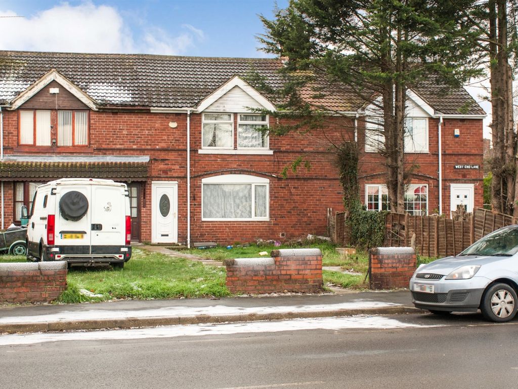 4 bed terraced house for sale in West End Lane, New Rossington
