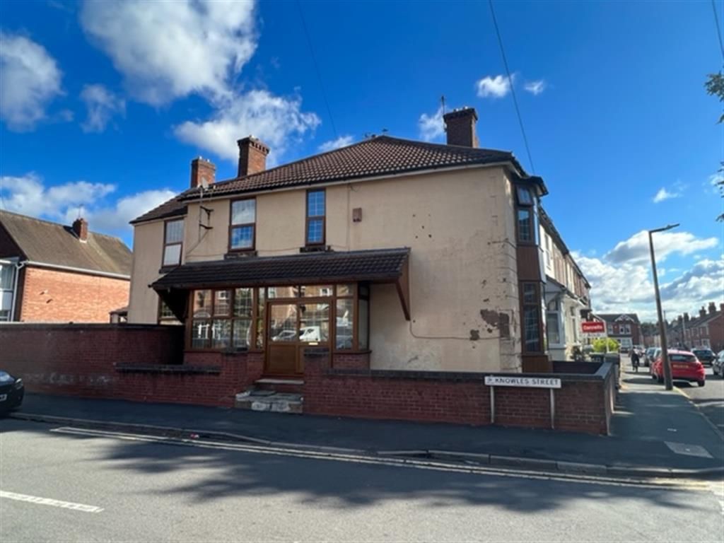 3 bed end terrace house for sale in Brunswick Park Road, Wednesbury