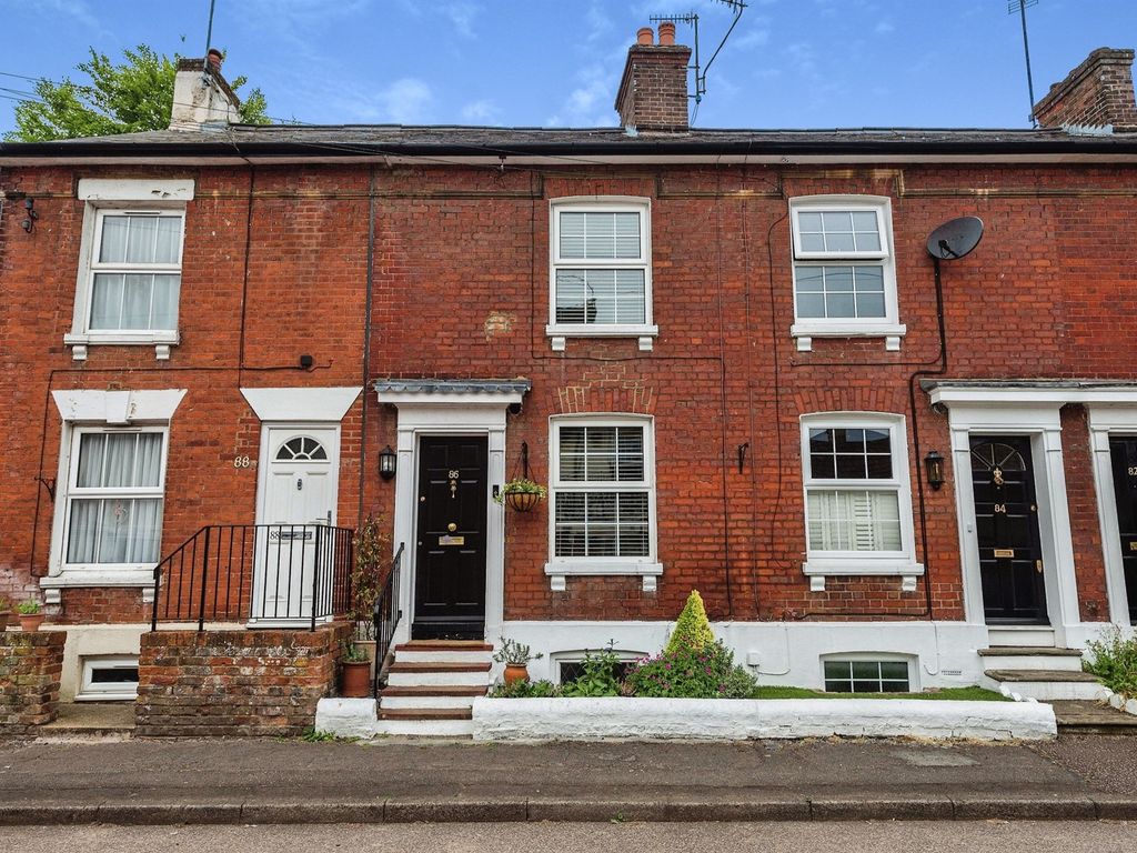 2 bed terraced house for sale in Bury Road, Hemel Hempstead HP1 Zoopla