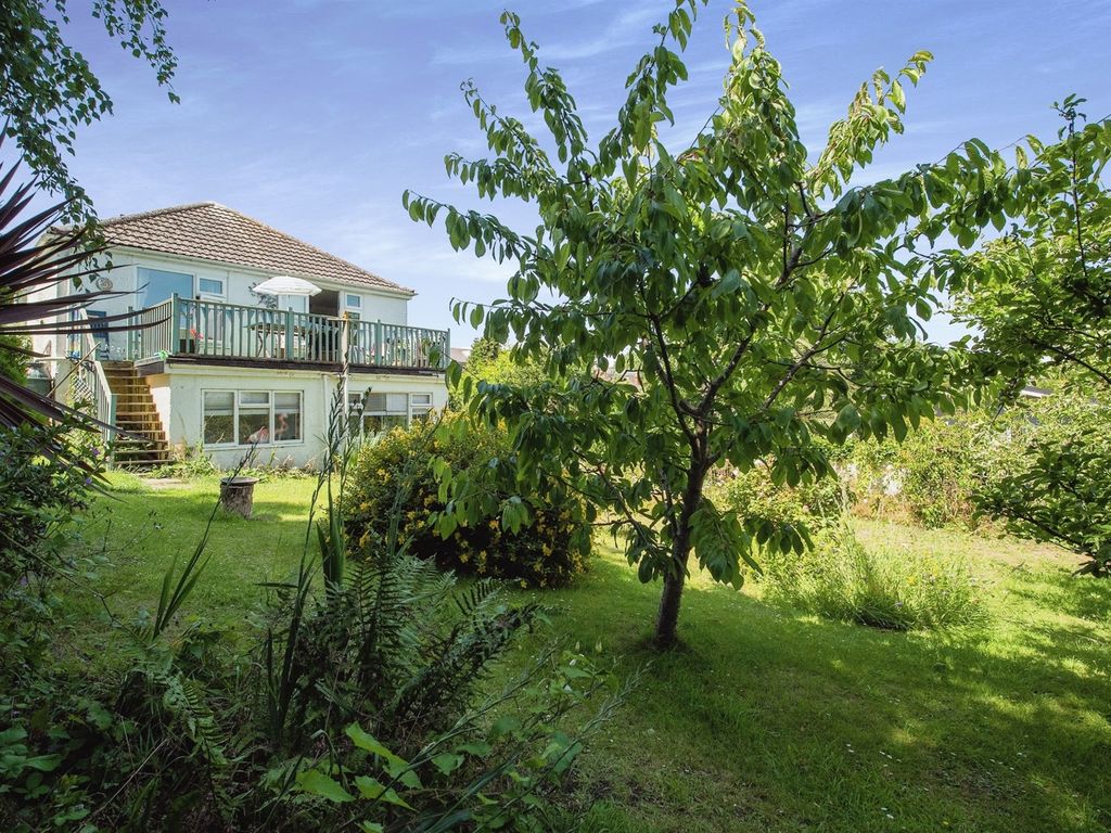 3 bed detached bungalow for sale in Rodwell Road, Weymouth DT4 Zoopla