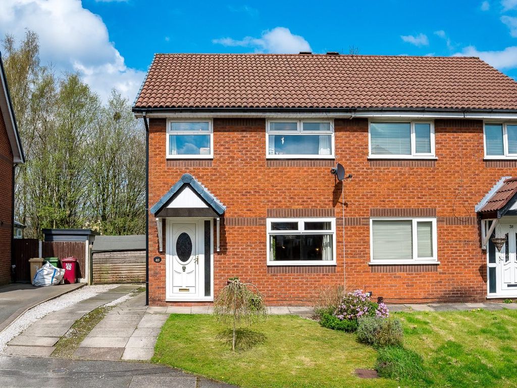 3 bed semidetached house for sale in Radstock Close, Bolton BL1 Zoopla