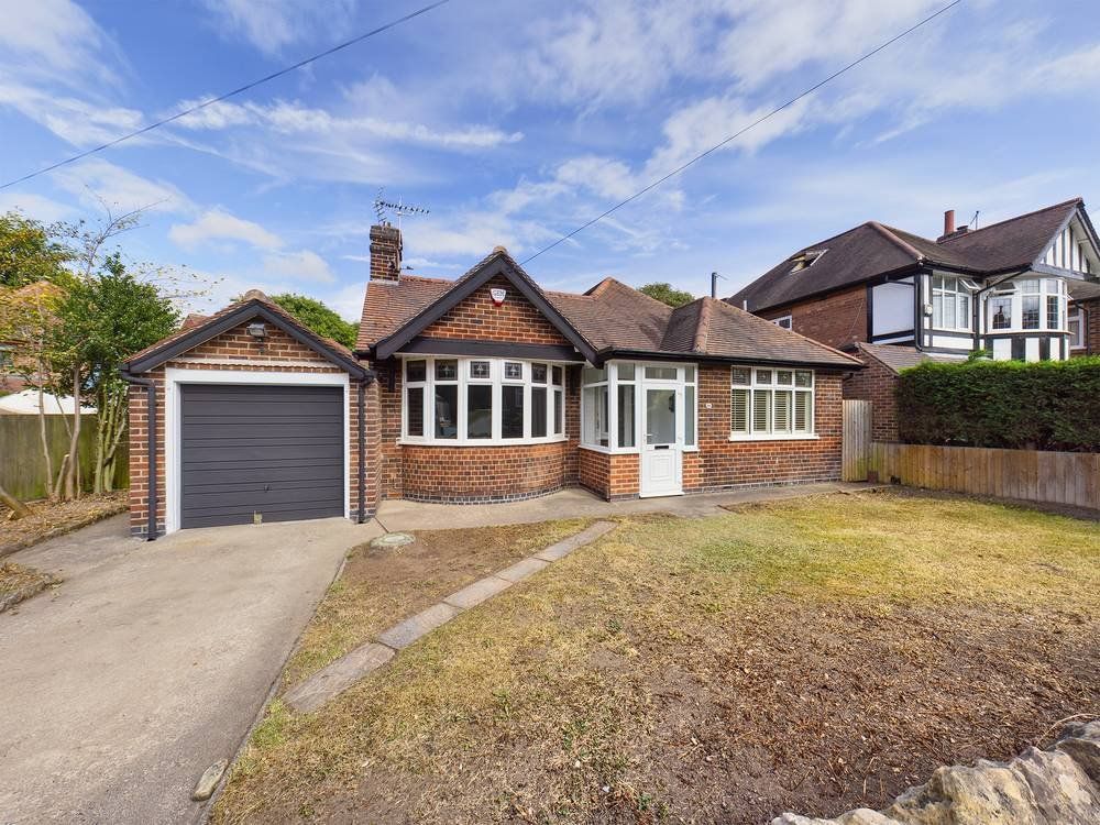 2 bed bungalow to rent in St. Leonards Drive, Nottingham
