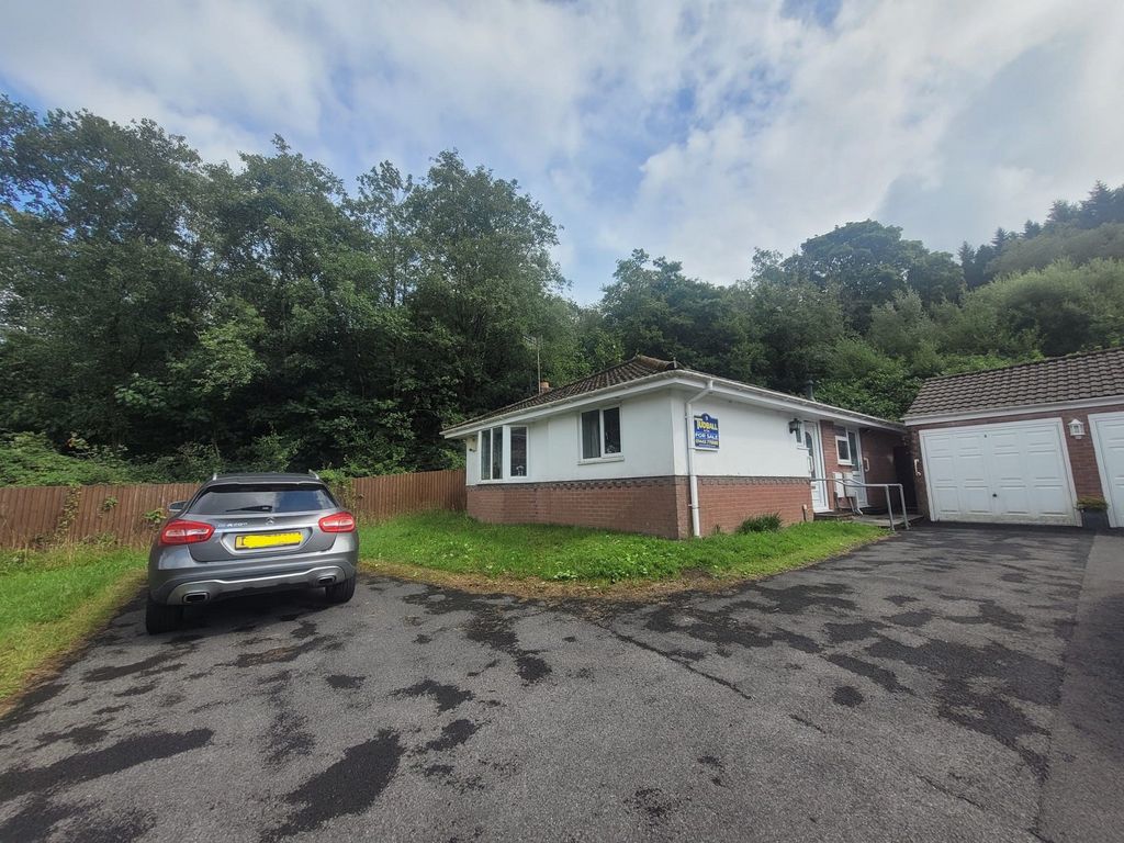 3 bed detached bungalow for sale in 18 Tan Y Fron, Cwmparc, Treorchy