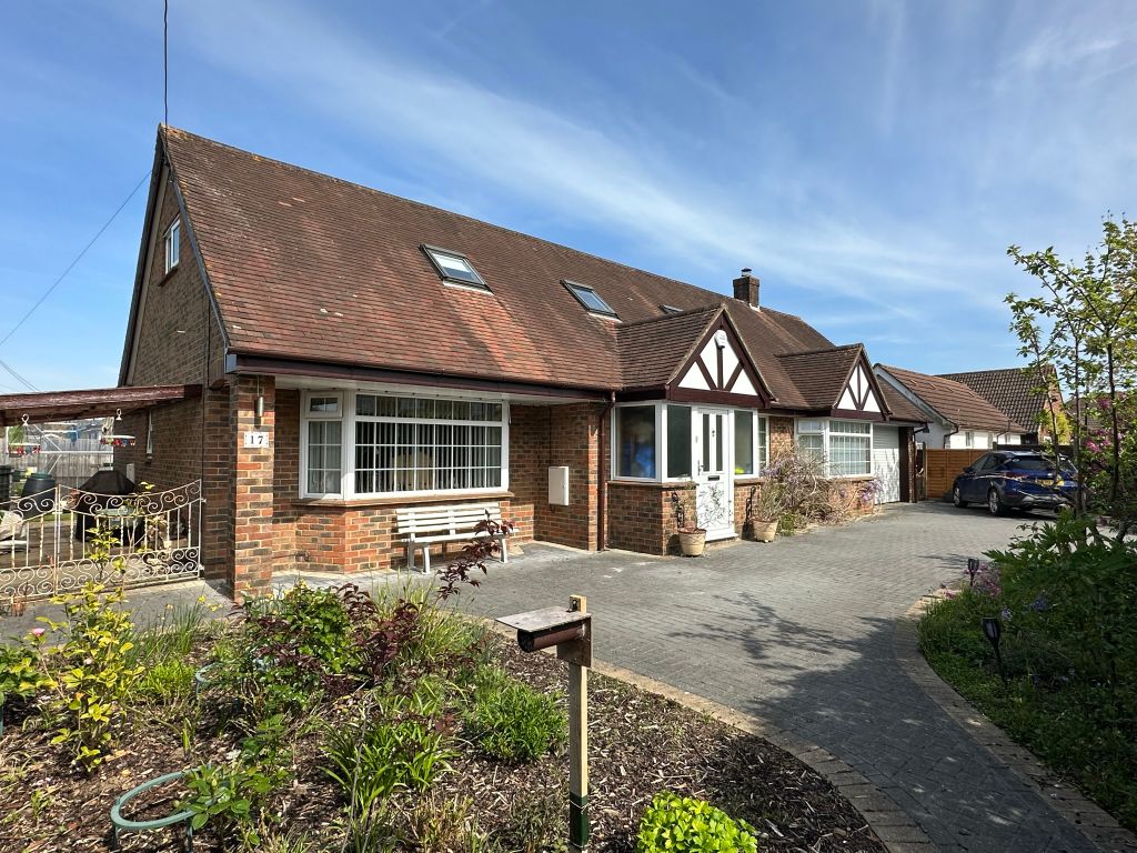 4 bed property for sale in Watermans Lane, Dibden Purlieu, Southampton