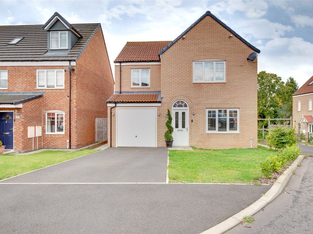 4 bed detached house for sale in Cullen Drive, Birtley DH3 Zoopla