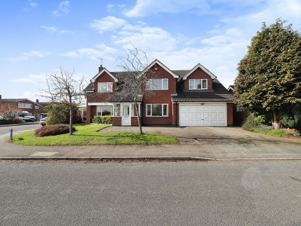5 bed detached house for sale in Nicolson Road, Loughborough LE11 Zoopla