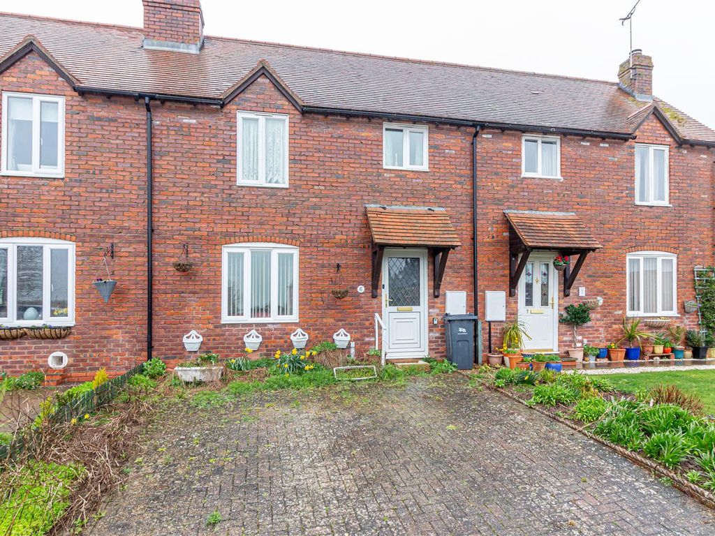 2 bed terraced house for sale in Meadows, CliftonOnTeme