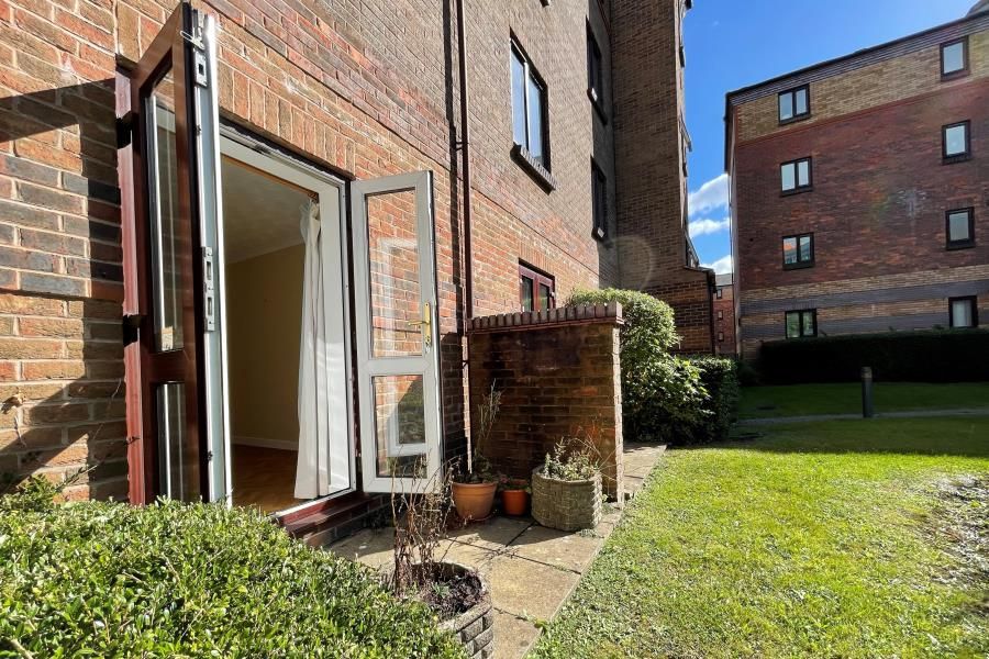 1 bed flat to rent in Redcliff Mead Lane, Redcliffe, Bristol BS1 Zoopla