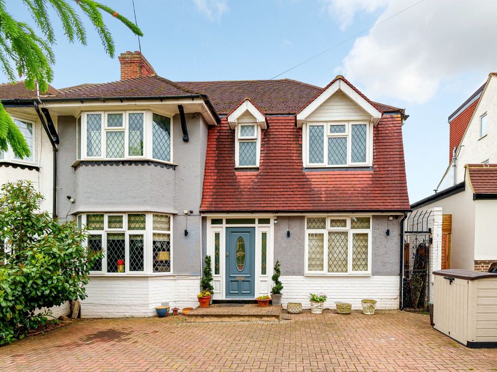6 bed semidetached house for sale in Mead Way, Hayes, Bromley BR2 Zoopla