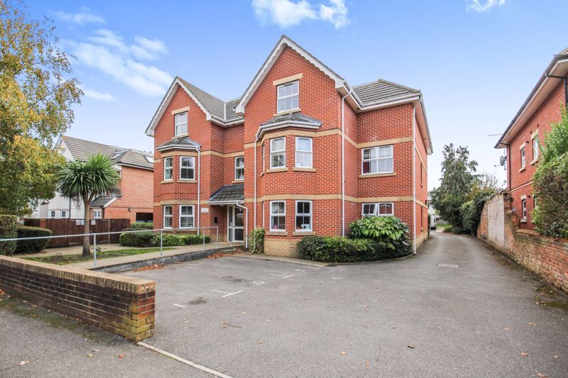 2 bed flat for sale in Lowther Road, Bournemouth BH8 Zoopla
