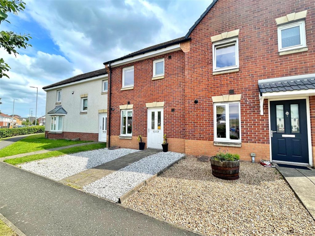 3 bed terraced house for sale in Barn Court, Cambuslang, Glasgow G72