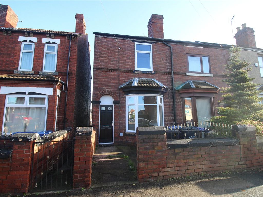 2 bed end terrace house for sale in Bentley Road, Bentley, Doncaster