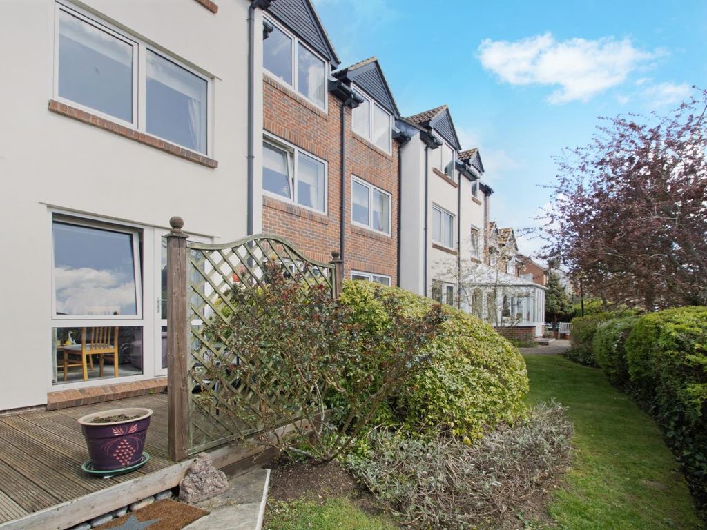 1 bed flat for sale in Robinsbridge Road, Coggeshall, Colchester CO6 Zoopla