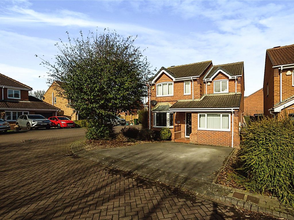 4 bed detached house for sale in Hawthorne Croft, Goldthorpe, Rotherham
