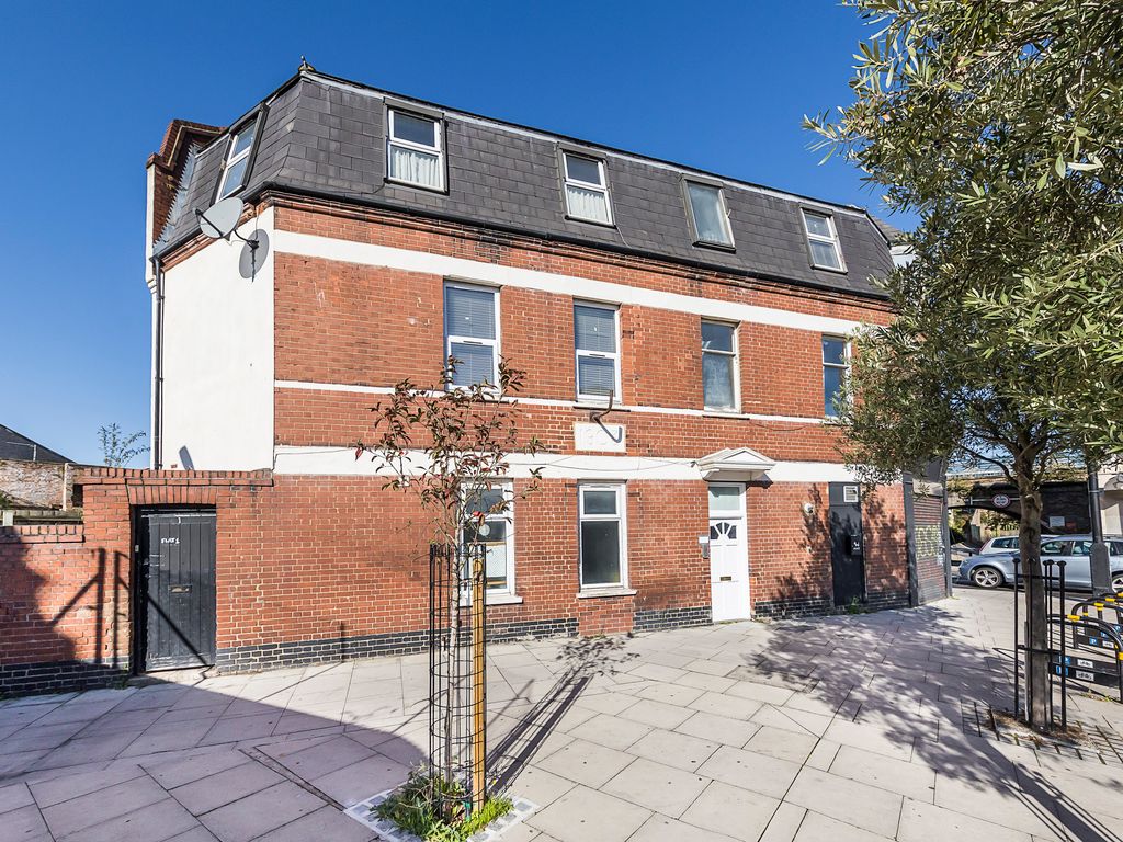 2 bed flat to rent in 2 Homerton Terrace, Hackney E9 Zoopla