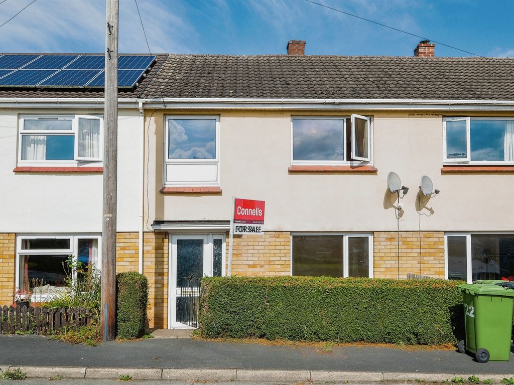 3 bed terraced house for sale in Elmdale, Ewyas Harold, Hereford HR2, £