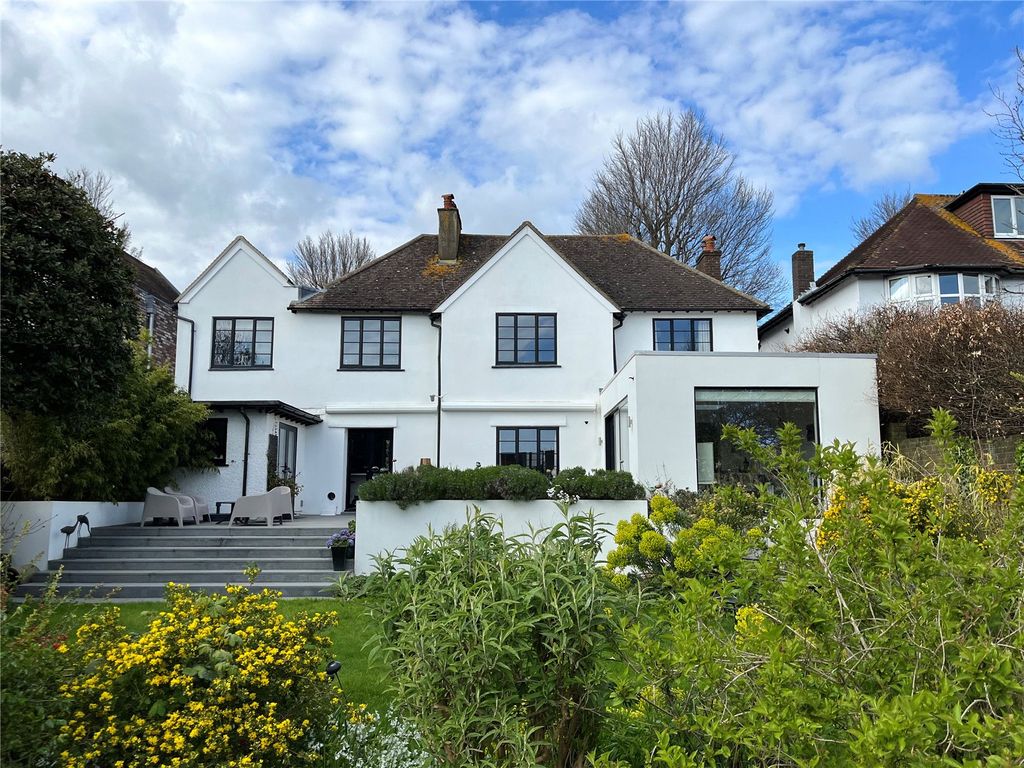 4 bed detached house for sale in Hove Park Road, Hove, East Sussex BN3