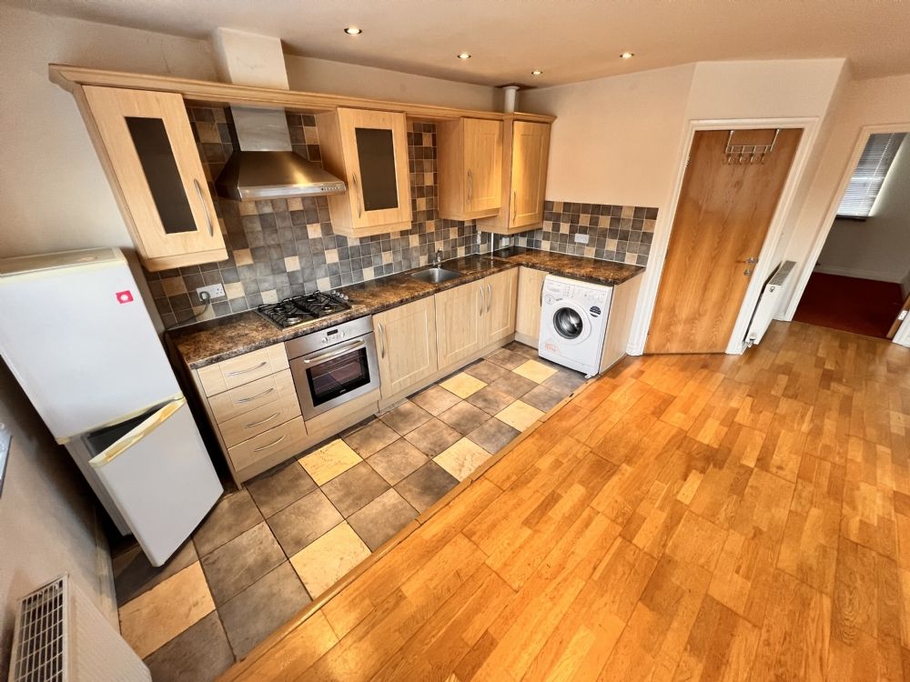 2 bed flat for sale in Hough Street, Bolton BL3 Zoopla